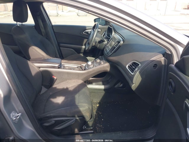 Продаж на аукціоні авто 2015 Chrysler 200 Limited, vin: 1C3CCCAB2FN692476, номер лоту: 44777203