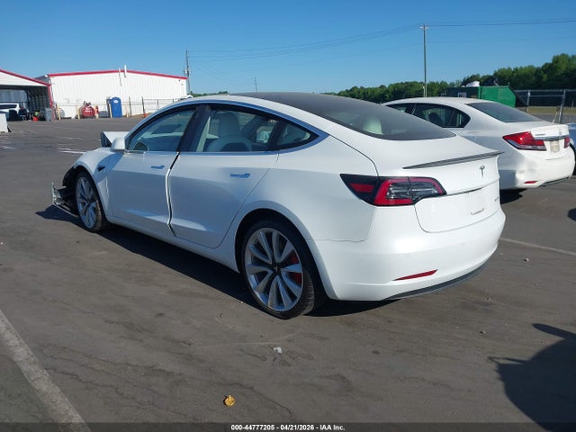 Продаж на аукціоні авто 2018 Tesla Model 3 Long Range/performance, vin: 5YJ3E1EBXJF074642, номер лоту: 44777205