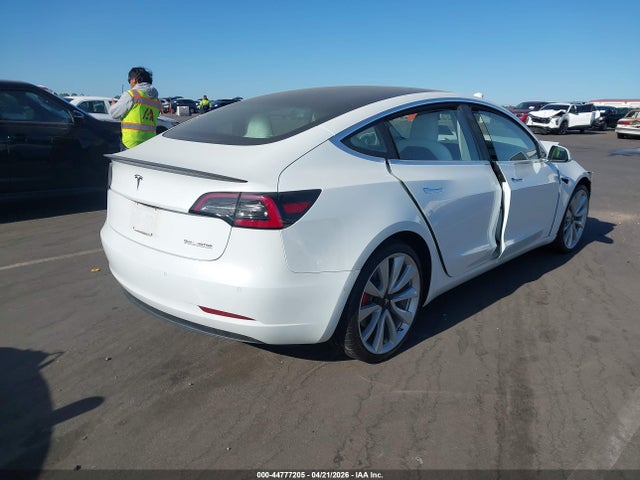 Продаж на аукціоні авто 2018 Tesla Model 3 Long Range/performance, vin: 5YJ3E1EBXJF074642, номер лоту: 44777205