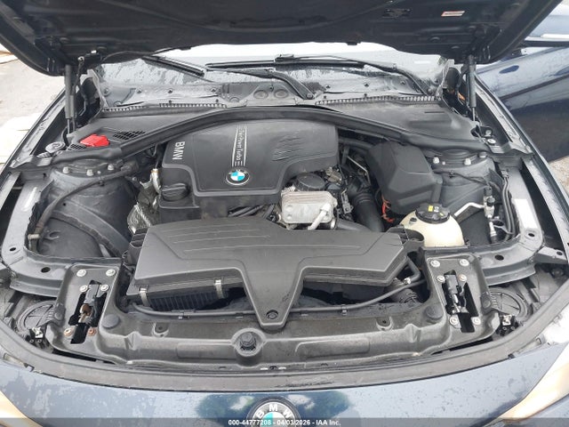 2015 Bmw 320i Xdrive მანქანა იყიდება აუქციონზე, vin: WBA3C3G54FNS75239, აუქციონის ნომერი: 44777208