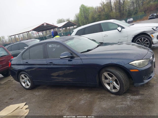 2015 Bmw 320i Xdrive მანქანა იყიდება აუქციონზე, vin: WBA3C3G54FNS75239, აუქციონის ნომერი: 44777208