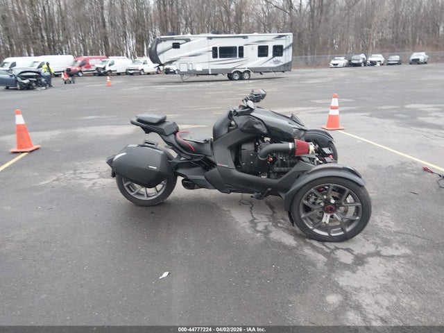 Can-Am Ryker 2024 3JB2FEG45RJ001057 Image 12