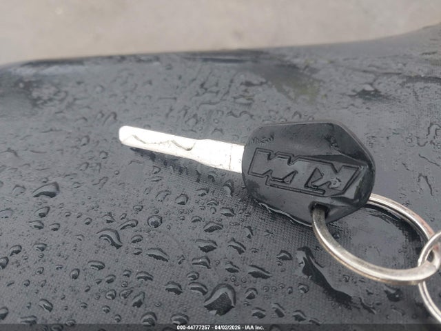KTM 390 Duke 2017 MD2JPJ404HC215837 Image 11