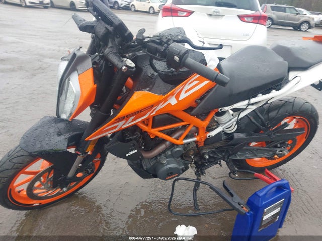 KTM 390 Duke 2017 MD2JPJ404HC215837 Image 17