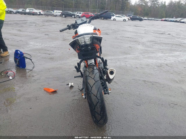 KTM 390 Duke 2017 MD2JPJ404HC215837 Image 6