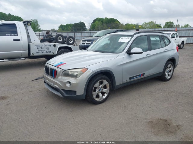 2013 BMW X1 WBAVM1C59DVW46506 Photo 1