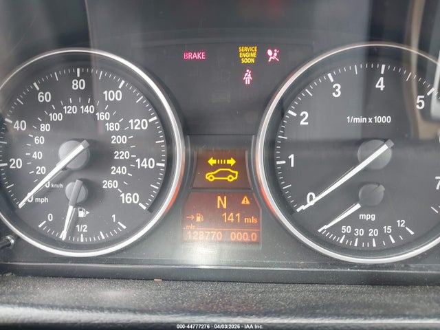 2013 BMW X1 WBAVM1C59DVW46506 Photo 6