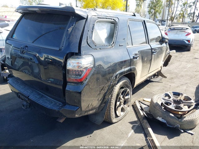 2021 TOYOTA 4RUNNER JTEEU5JR9M5234260 Photo 3