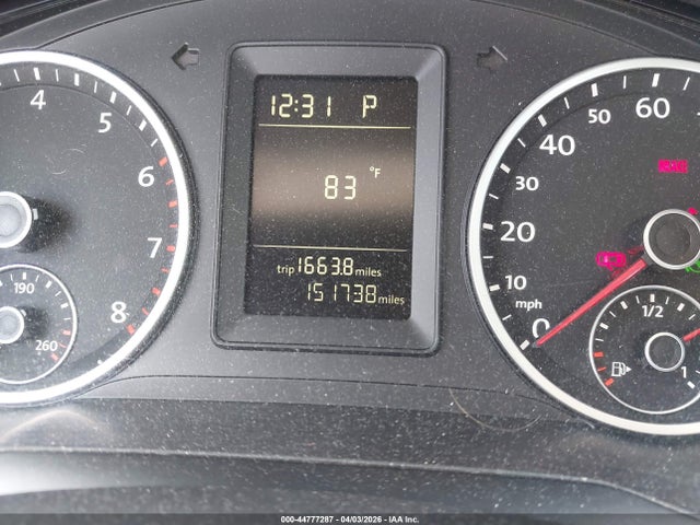 2010 Volkswagen Tiguan S მანქანა იყიდება აუქციონზე, vin: WVGAV7AXXAW531338, აუქციონის ნომერი: 44777287