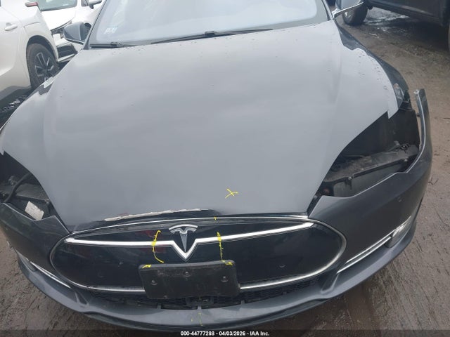 Продаж на аукціоні авто 2015 Tesla Model S 70d/85d/p85d, vin: 5YJSA4H23FF095246, номер лоту: 44777288