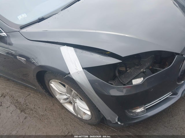 Продаж на аукціоні авто 2015 Tesla Model S 70d/85d/p85d, vin: 5YJSA4H23FF095246, номер лоту: 44777288