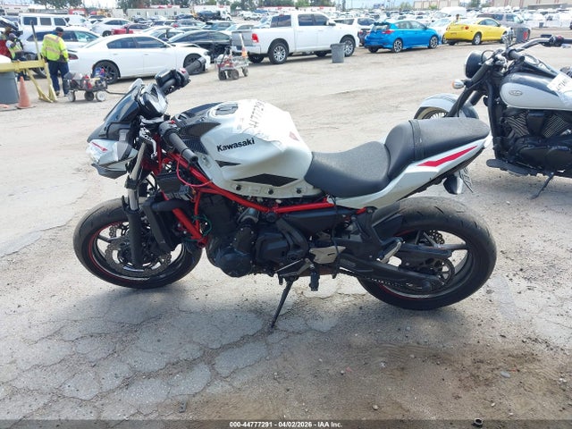 Продаж на аукціоні авто 2022 Kawasaki Er650 K, vin: ML5EREK10NDA58475, номер лоту: 44777291