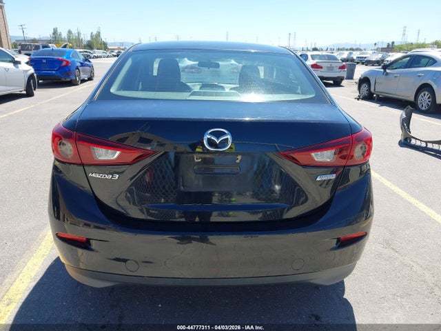 44777311 :رقم المزاد ، 3MZBM1U70FM192582 vin ، 2015 Mazda Mazda3 I Sport مزاد بيع