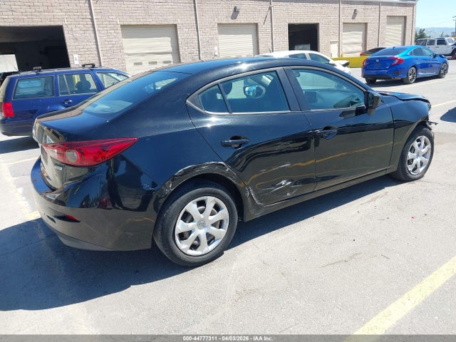 44777311 :رقم المزاد ، 3MZBM1U70FM192582 vin ، 2015 Mazda Mazda3 I Sport مزاد بيع