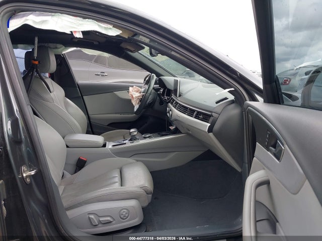 Продаж на аукціоні авто 2018 Audi A4 2.0t Premium/2.0t Tech Premium, vin: WAUDNAF41JN017958, номер лоту: 44777318