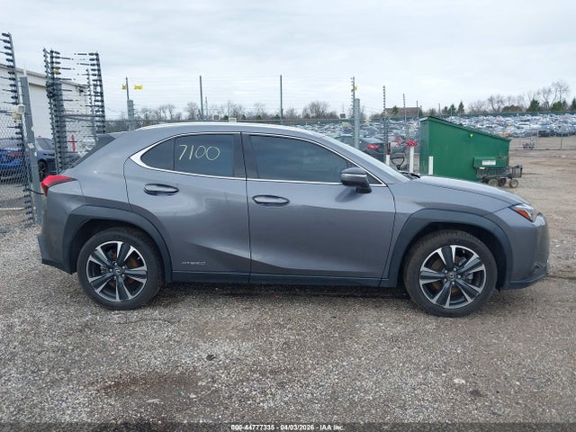 2021 Lexus Ux 250h მანქანა იყიდება აუქციონზე, vin: JTHP9JBH4M2045562, აუქციონის ნომერი: 44777335