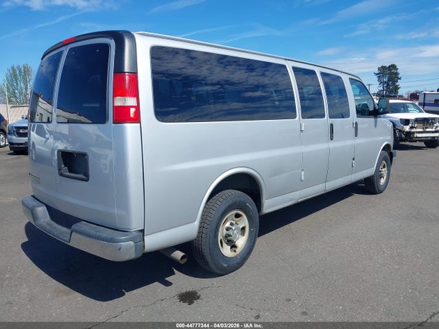 1GAZG1FA8E1187832 Chevrolet Express 3500 Lt