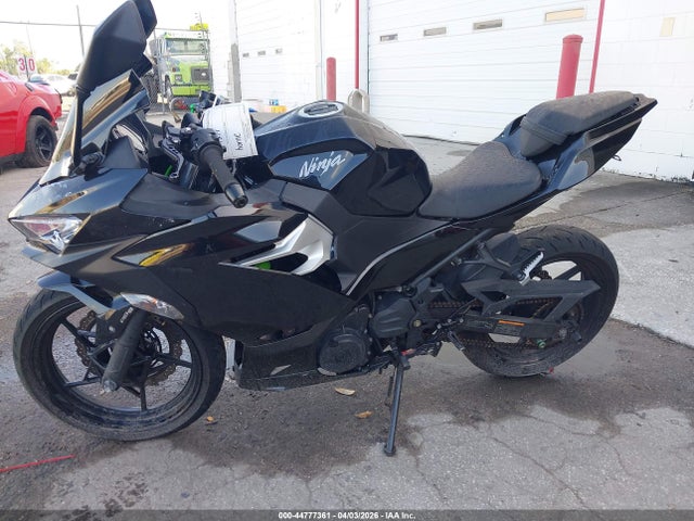 JKAEXKG11JDA10796 Kawasaki EX400
