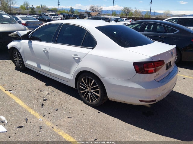 44777371 :رقم المزاد ، 3VWD17AJ0GM370481 vin ، 2016 Volkswagen Jetta 1.8t Sport مزاد بيع