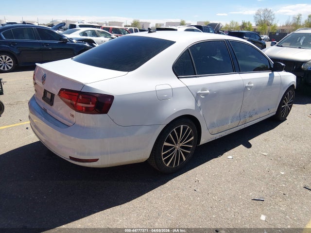 44777371 :رقم المزاد ، 3VWD17AJ0GM370481 vin ، 2016 Volkswagen Jetta 1.8t Sport مزاد بيع