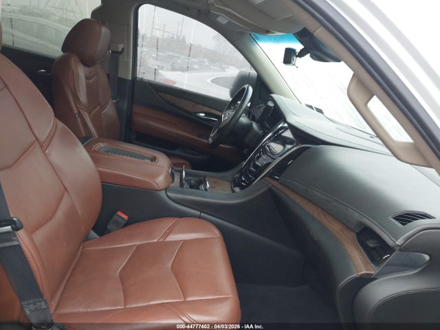 1GYS4BKJ2HR201687 Cadillac Escalade Luxury