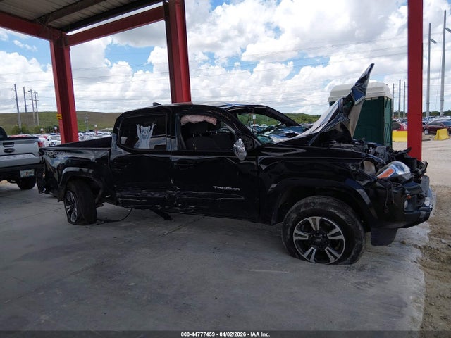 2018 Toyota Tacoma მანქანა იყიდება აუქციონზე, vin: 5TFCZ5AN2JX132938, აუქციონის ნომერი: 44777459