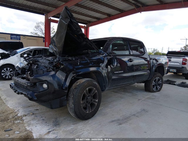 2018 Toyota Tacoma მანქანა იყიდება აუქციონზე, vin: 5TFCZ5AN2JX132938, აუქციონის ნომერი: 44777459