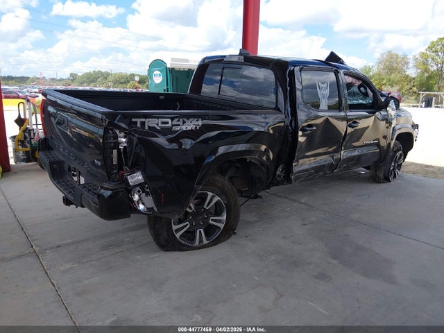 2018 Toyota Tacoma მანქანა იყიდება აუქციონზე, vin: 5TFCZ5AN2JX132938, აუქციონის ნომერი: 44777459