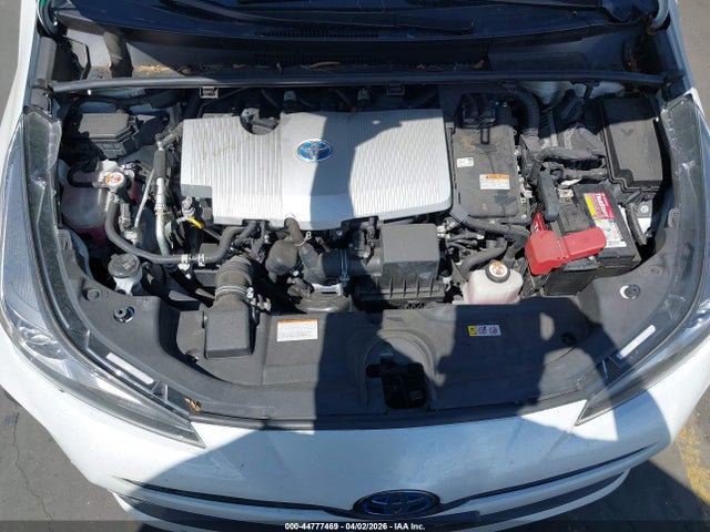 JTDKAMFU6M3141621 Toyota Prius Le