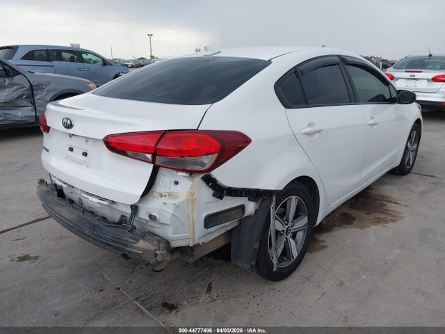 Продажа на аукционе авто 2018 Kia Forte Lx, vin: 3KPFL4A75JE200398, номер лота: 44777486