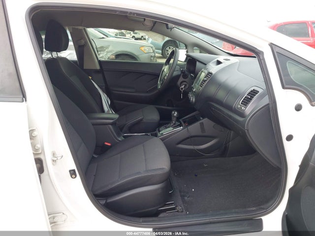 Продажа на аукционе авто 2018 Kia Forte Lx, vin: 3KPFL4A75JE200398, номер лота: 44777486