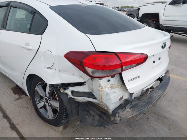 Продажа на аукционе авто 2018 Kia Forte Lx, vin: 3KPFL4A75JE200398, номер лота: 44777486