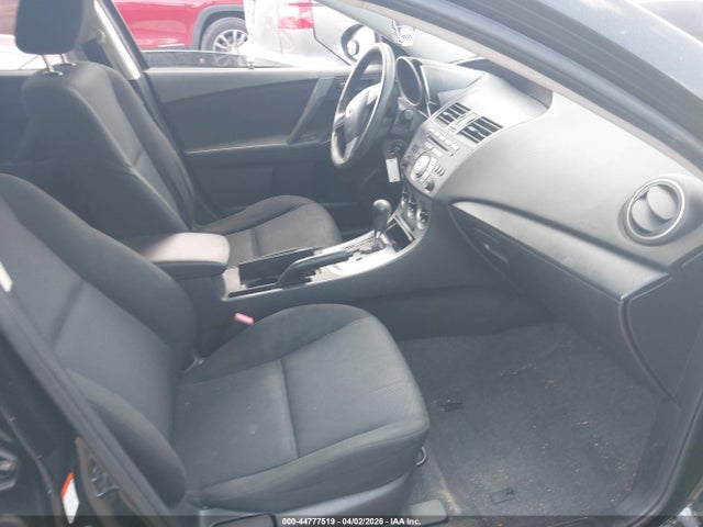 Продажа на аукционе авто 2011 Mazda Mazda3 I Sport, vin: JM1BL1UF5B1900099, номер лота: 44777519