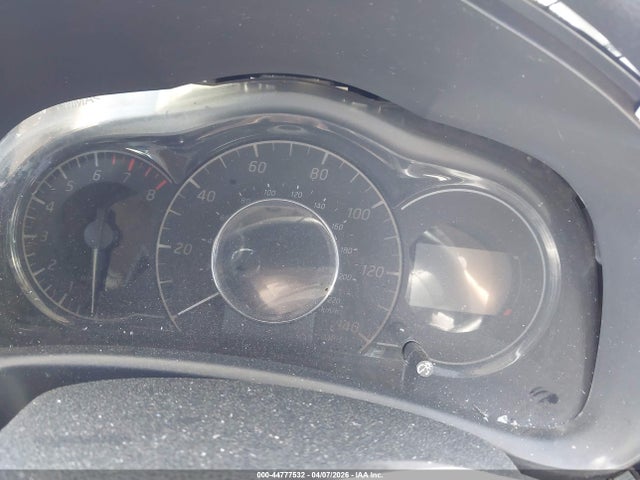 44777532 :رقم المزاد ، 3N1CE2CP0FL447235 vin ، 2015 Nissan Versa Note Sv مزاد بيع