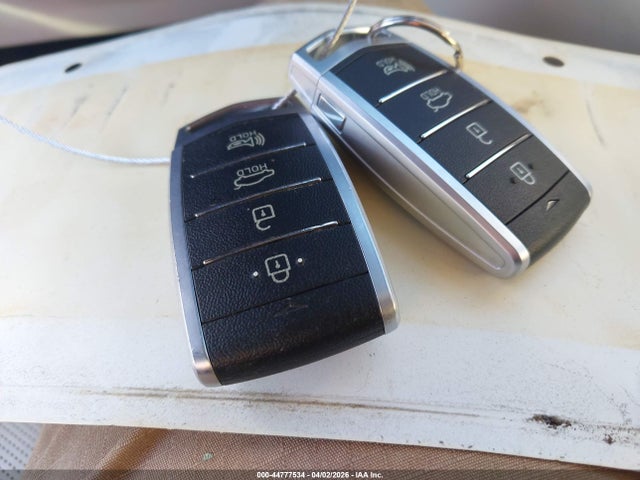 2017 GENESIS G90 KMHG54JH1HU024979 Photo 10