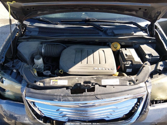 44777566 :رقم المزاد ، 2C4RC1BG1GR221086 vin ، 2016 Chrysler Town & Country Touring مزاد بيع