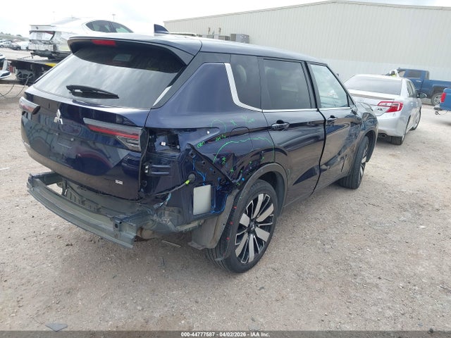 2025 MITSUBISHI OUTLANDER JA4J3VA88SZ046570 Photo 3