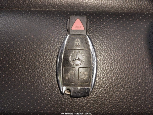 Продаж на аукціоні авто 2011 Mercedes-benz C 300 Luxury 4matic/sport 4matic, vin: WDDGF8BB8BR138481, номер лоту: 44777595