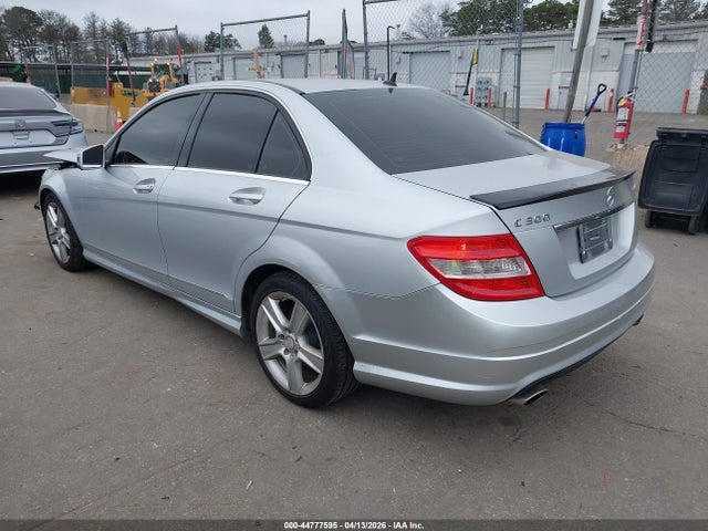 Продаж на аукціоні авто 2011 Mercedes-benz C 300 Luxury 4matic/sport 4matic, vin: WDDGF8BB8BR138481, номер лоту: 44777595