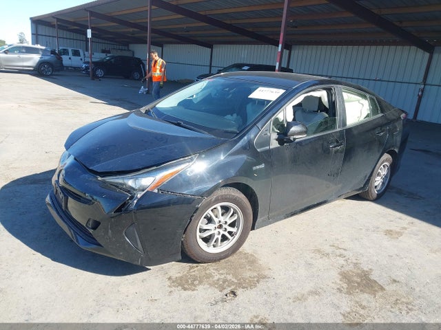 Toyota Prius One 2018 JTDKBRFU2J3065269 Image 2
