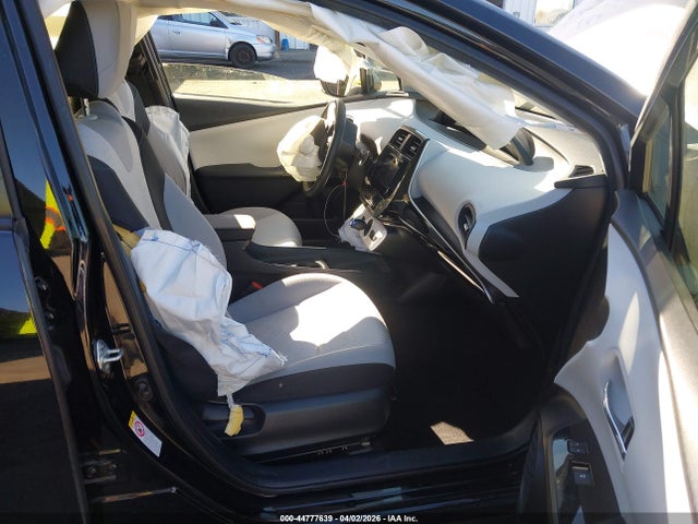 Toyota Prius One 2018 JTDKBRFU2J3065269 Image 5