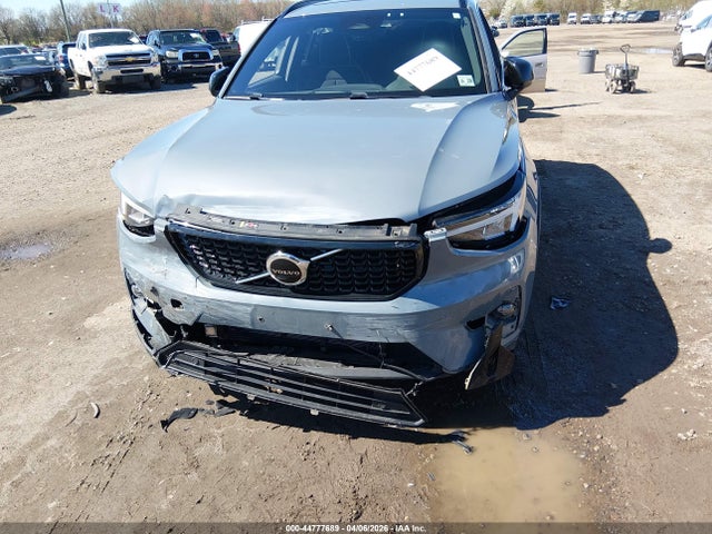 Aukcja sprzedaży 2023 Volvo Xc40 B5 Plus Dark Theme, vin: YV4L12UWXP2114104, numer aukcji: 44777689