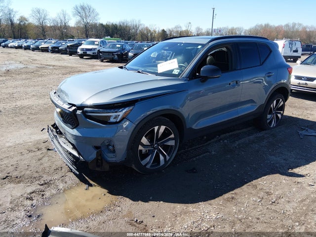 Aukcja sprzedaży 2023 Volvo Xc40 B5 Plus Dark Theme, vin: YV4L12UWXP2114104, numer aukcji: 44777689