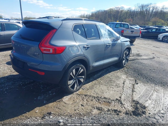 Aukcja sprzedaży 2023 Volvo Xc40 B5 Plus Dark Theme, vin: YV4L12UWXP2114104, numer aukcji: 44777689