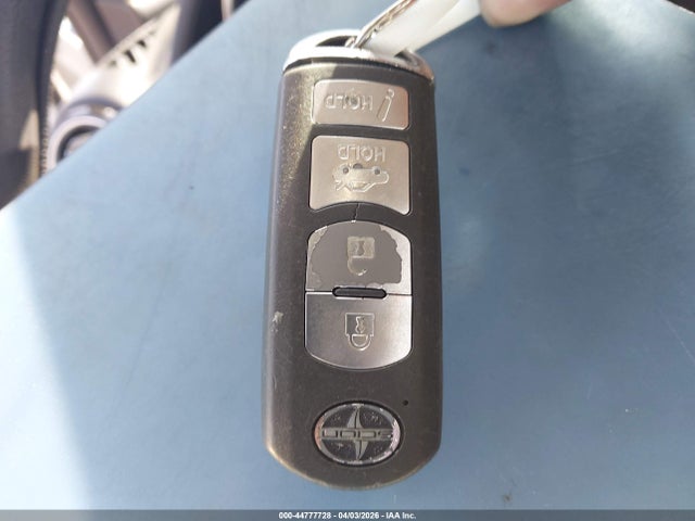 3MYDLBZV9GY109495 Scion IA