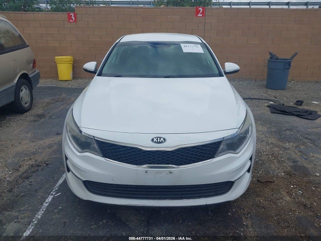 5XXGT4L30JG198582 KIA Optima Lx
