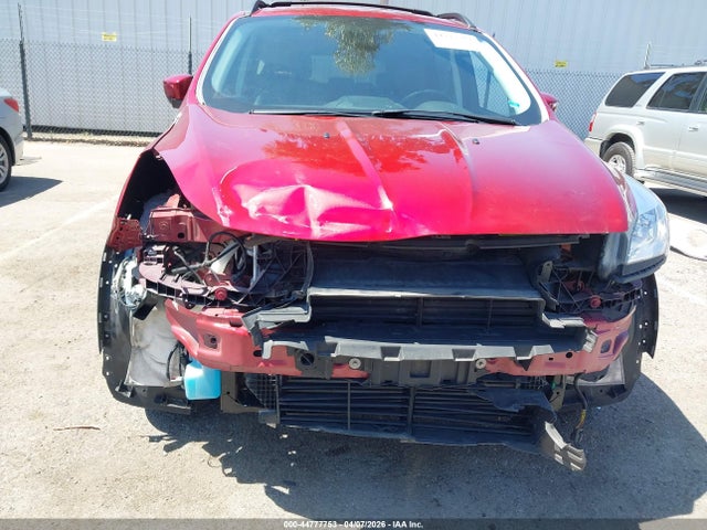 1FMCU0GX6FUB61695 Ford ESCAPE SE