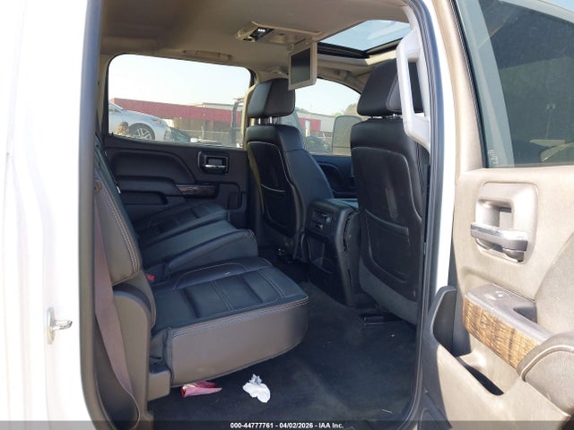 44777761 :رقم المزاد ، 1GT120E80FF175769 vin ، 2015 Gmc Sierra 2500hd Denali مزاد بيع