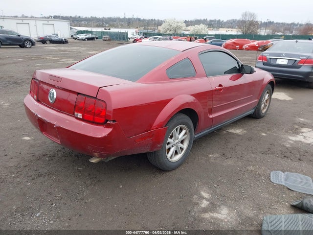 2005 Ford Mustang V6 Deluxe/v6 Premium მანქანა იყიდება აუქციონზე, vin: 1ZVFT80N155251774, აუქციონის ნომერი: 44777760