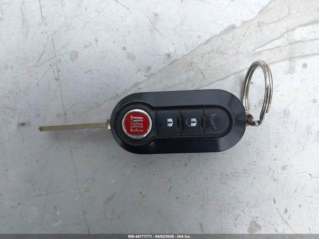 2013 FIAT 500C 3C3CFFDR1DT647608 Photo 10